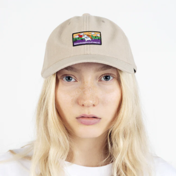 Aikuisten lippis Muumipeikko seikkailee beige-2