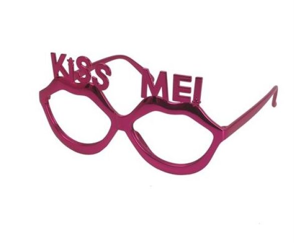 Lasit kiss me
