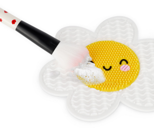 Make-up brush cleaning mat Päivänkakkara-2