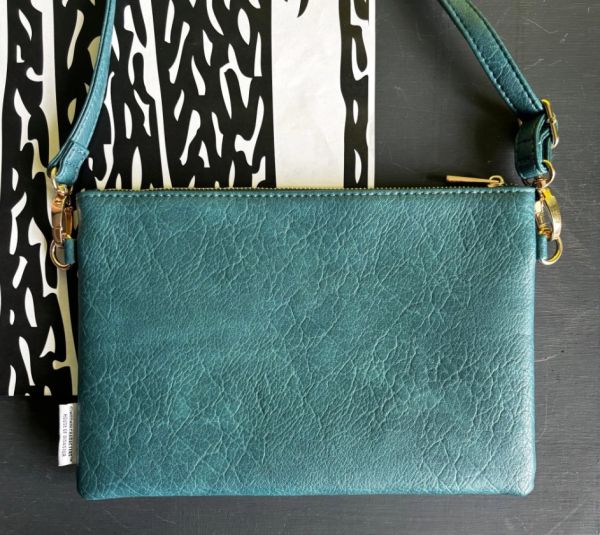 Muumi crossbody Picnic-2
