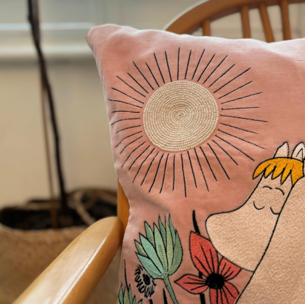 Muumi tyynynpäällinen Rakkaus-2